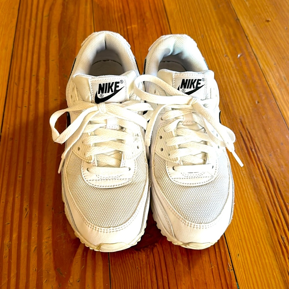 Nike air max 90, women’s size 7.5.